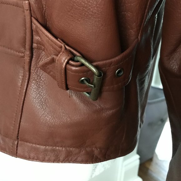 Danier Vintage leather bomber jacket mid brown (s) - Picture 7 of 13